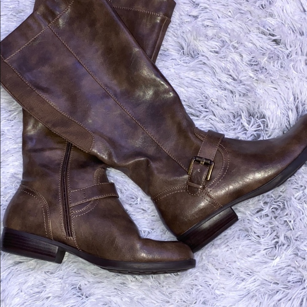 Brown Tall boots